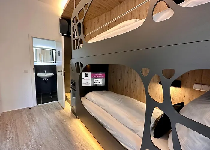 Domspatz Boardinghouse - KONTAKTLOSER SELF CHECK-INHotel Köln